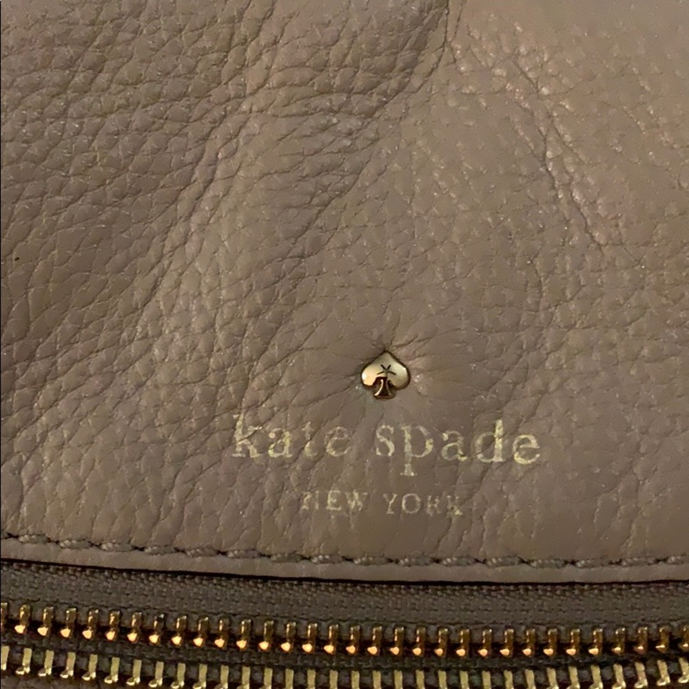 Kate spade crossbody purse . FINAL MARK DOWN !!!
